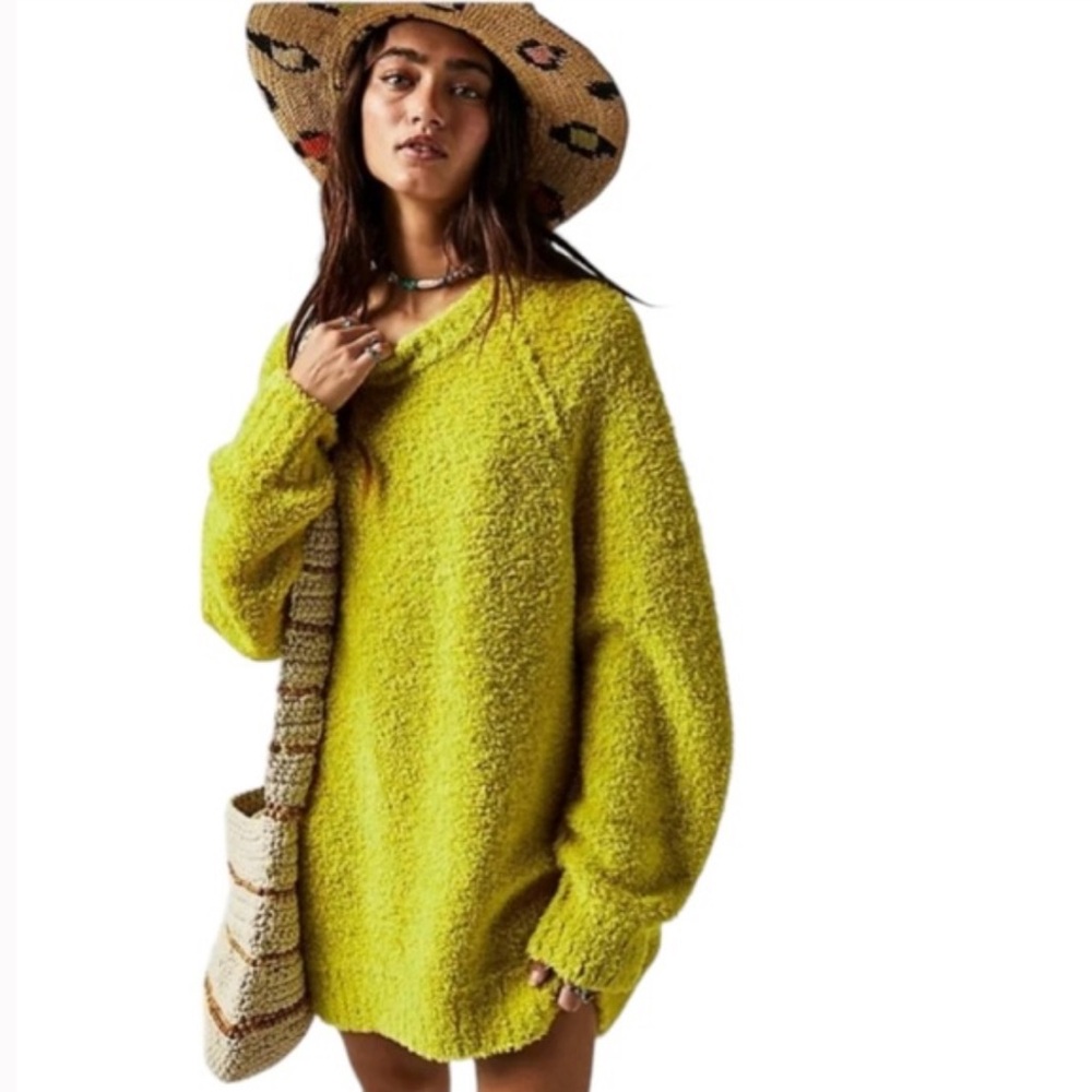 NWT Free People Teddy Sweater Tunic in Tender Shoots